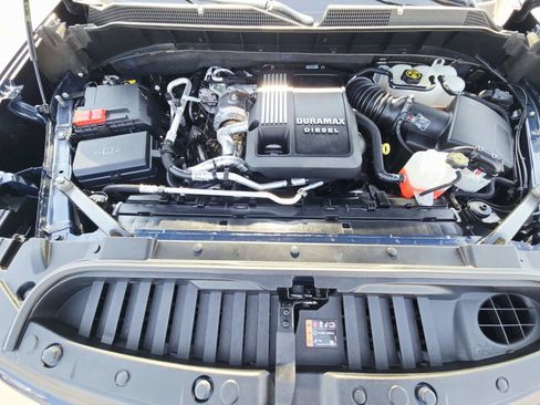 Used 2022 Chevrolet Silverado 1500 RST w/ Convenience Package II AWD/4WD image 18
