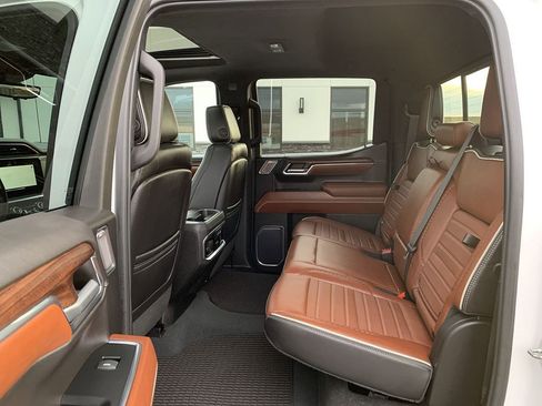 Used 2023 GMC Sierra 1500 Denali Ultimate image 33