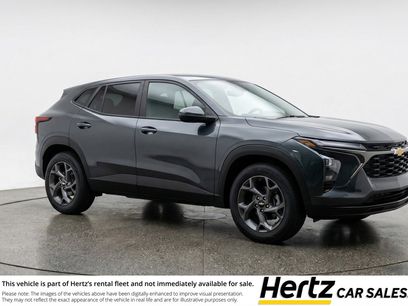 Used 2025 Chevrolet Trax LT