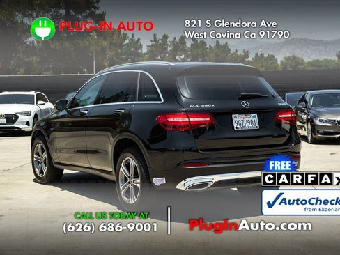 Used 2019 Mercedes-Benz GLC 350e 4MATIC image 4
