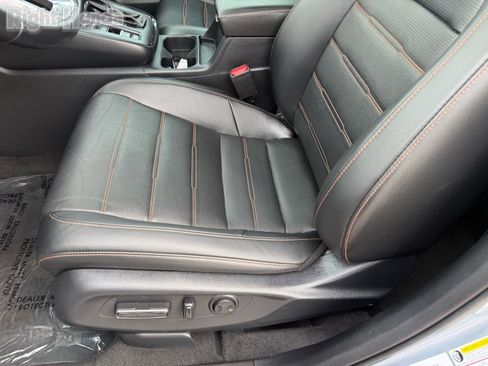 Certified 2025 Honda CR-V Sport-L image 15