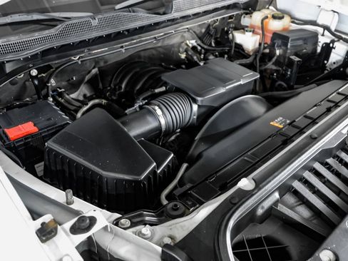 Used 2022 Chevrolet Silverado 2500 LT AWD/4WD image 49