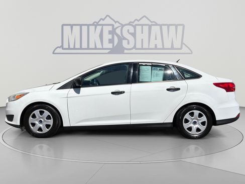 Used 2016 Ford Focus S FWD image 2