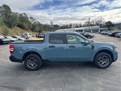 Used 2023 Ford Maverick XLT w/ XLT Luxury Package image 4