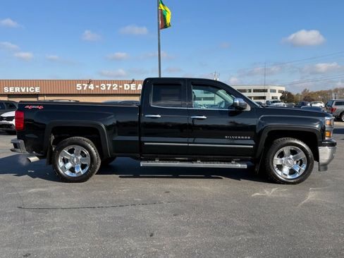 Used 2015 Chevrolet Silverado 1500 LTZ AWD/4WD image 9