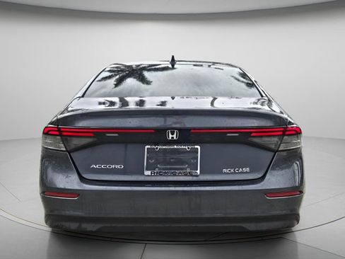 Used 2024 Honda Accord EX image 6