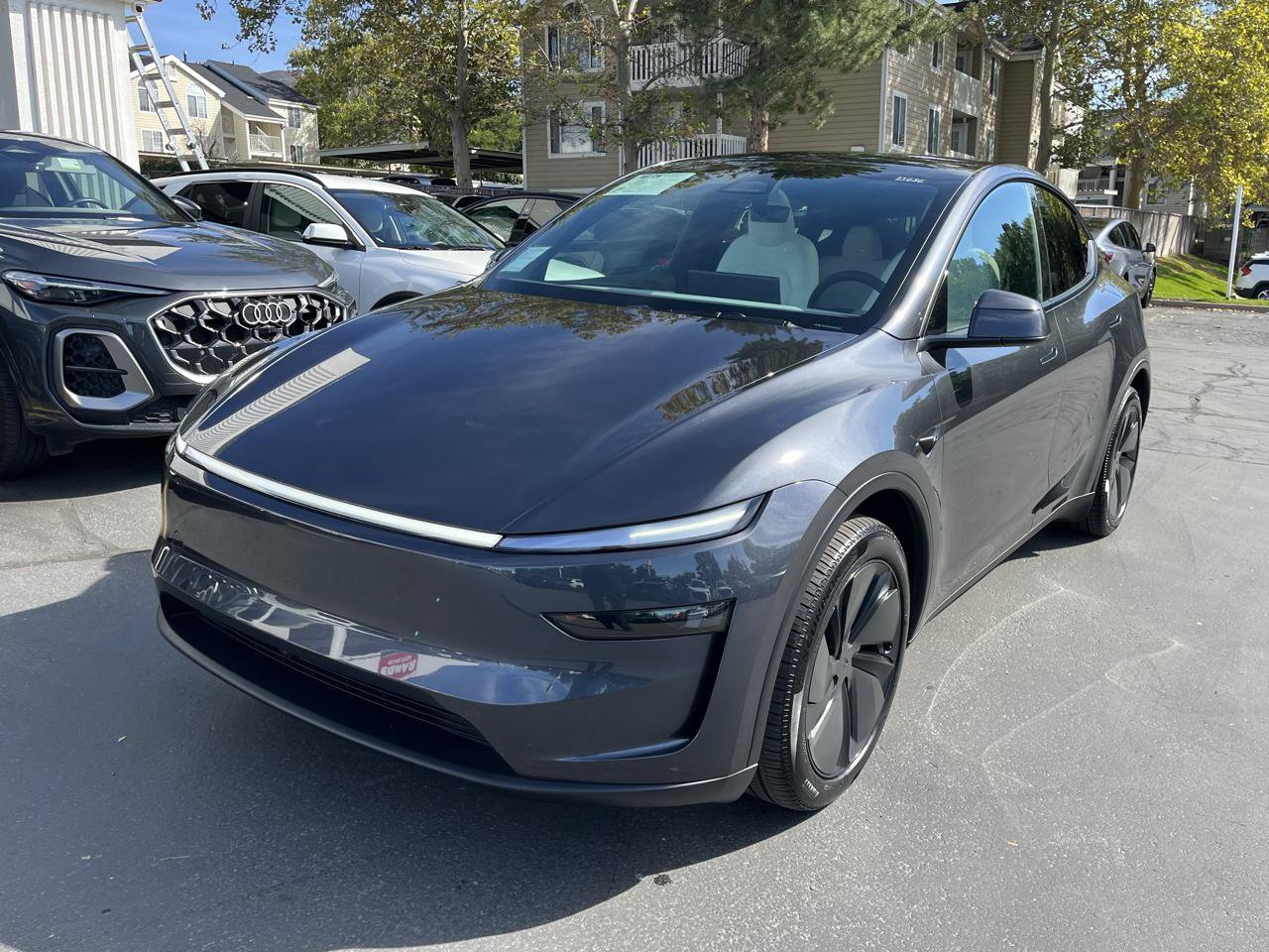 Used 2026 Tesla Model Y Long Range AWD/4WD image 13