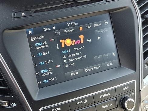 Used 2017 Hyundai Santa Fe Sport image 16