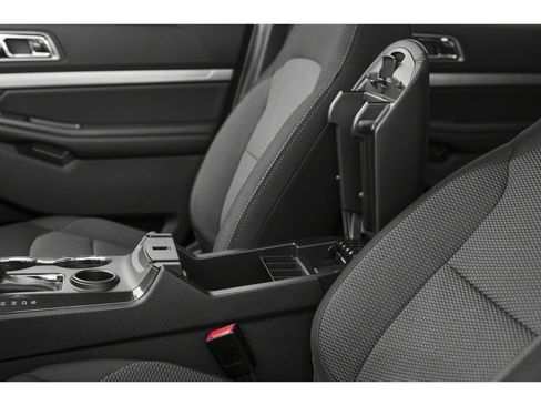Used 2018 Ford Explorer Sport AWD/4WD image 9