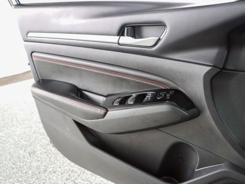 Used 2023 Nissan Altima 2.5 SR image 21