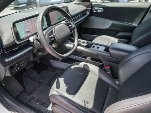 Used 2023 Hyundai Ioniq 6 SEL RWD image 16