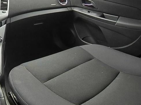 Used 2013 Chevrolet Cruze LT FWD image 22