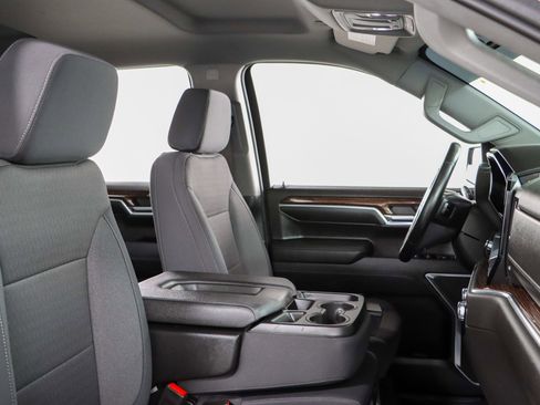 Used 2024 GMC Sierra 1500 Elevation w/ X31 Off-Road Package image 28