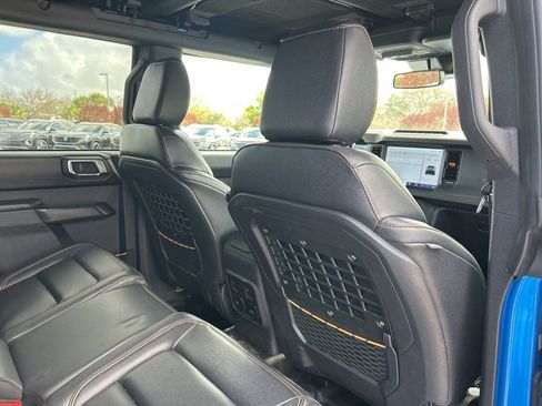 Used 2024 Ford Bronco Badlands AWD/4WD image 45