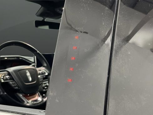 Used 2024 Lincoln Navigator L Reserve image 44