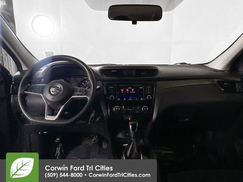 Used 2019 Nissan Rogue Sport S AWD/4WD image 7