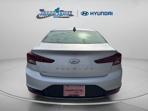 Used 2019 Hyundai Elantra SEL FWD image 8