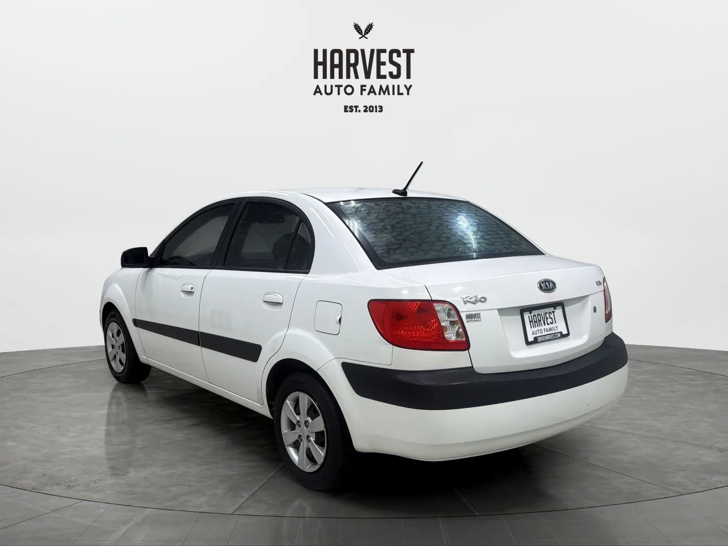 Used 2009 Kia Rio LX FWD image 4