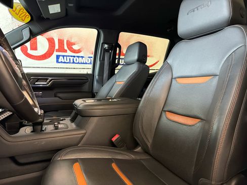 Used 2022 GMC Sierra 1500 AT4 w/ Sierra Safety Plus Package image 15
