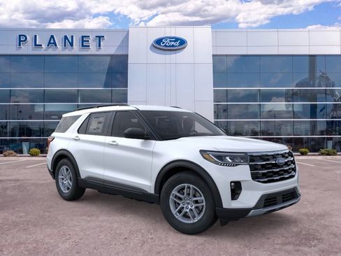New 2026 Ford Explorer Active w/ Active Comfort Package RWD image 9