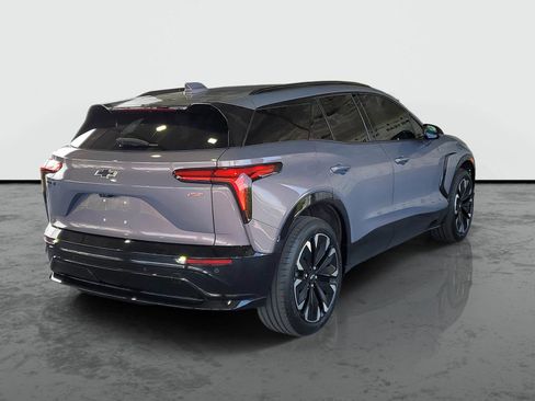 Used 2024 Chevrolet Blazer EV RS RWD image 2