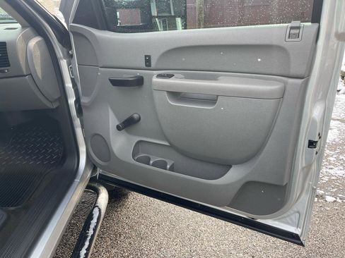 Used 2013 Chevrolet Silverado 3500 W/T w/ Snow Plow Prep Package image 21