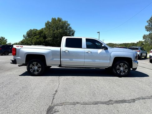 Used 2018 Chevrolet Silverado 1500 LT w/ All Star Edition image 8