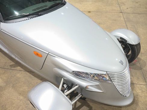 Used 2001 Plymouth Prowler RWD image 32