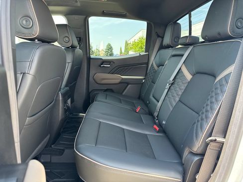 New 2026 GMC Canyon Denali AWD/4WD image 39