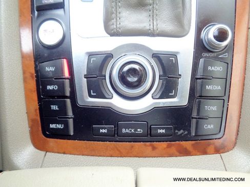 Used 2015 Audi Q7 3.0T Premium Plus image 14