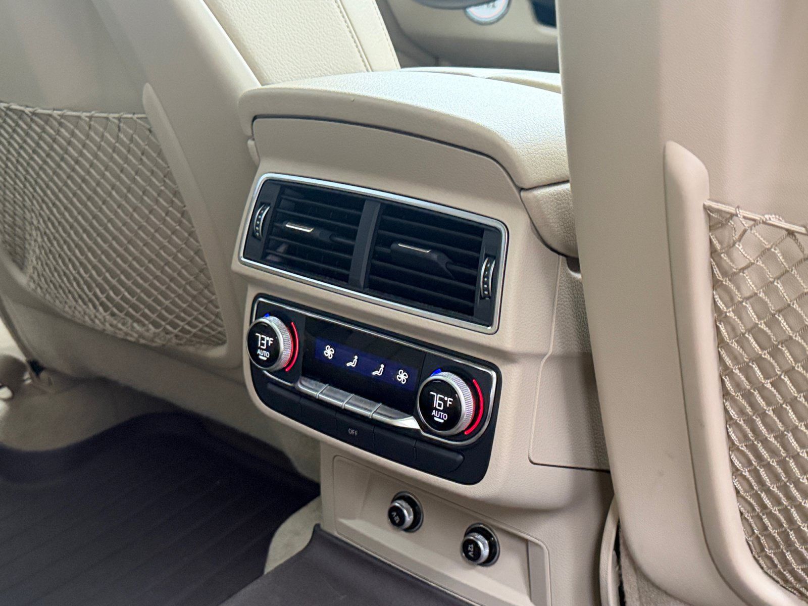 Used 2019 Audi Q7 3.0T Premium Plus w/ Premium Plus Package AWD/4WD image 26