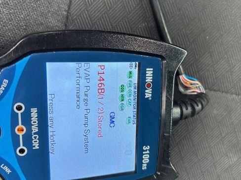 Used 2021 GMC Sierra 1500 SLE AWD/4WD image 10