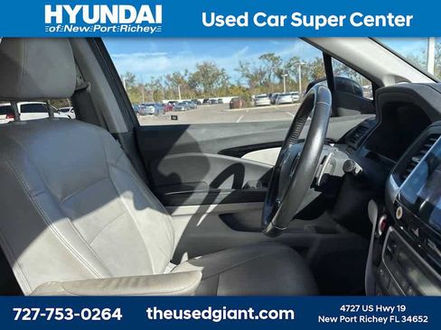 Used 2016 Honda Pilot Elite image 8