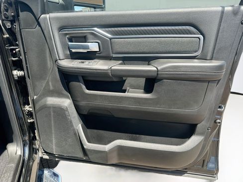 Used 2026 RAM 2500 Big Horn AWD/4WD image 33