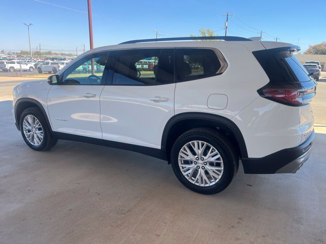 Used 2026 GMC Acadia Elevation w/ Elevation Premium Package FWD image 7