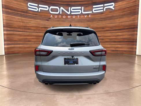 Certified 2024 Ford Escape ST-Line AWD/4WD image 6