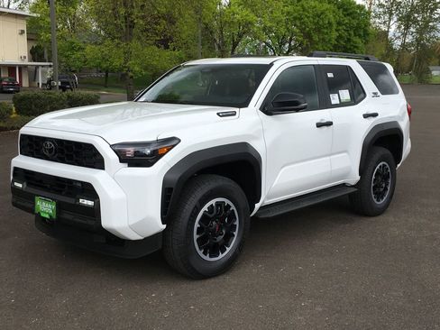 New 2026 Toyota 4Runner TRD Off-Road Premium AWD/4WD image 13