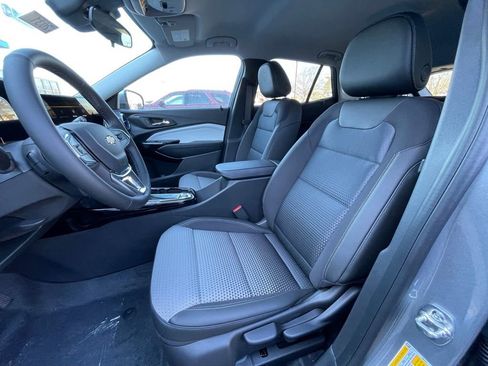 New 2026 Chevrolet Trax LT w/ Driver Confidence Package image 23