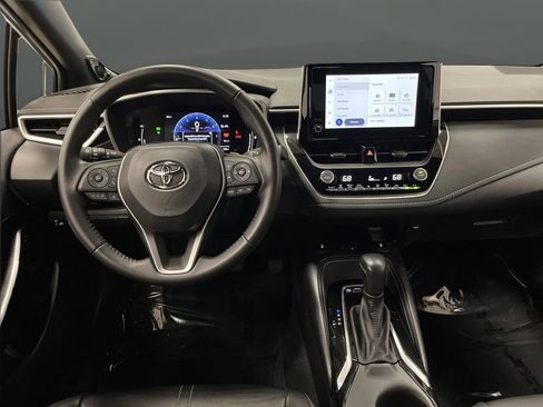 Used 2024 Toyota Corolla XSE image 5