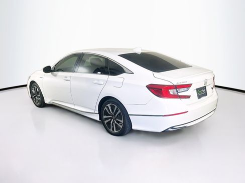 Used 2018 Honda Accord EX image 5