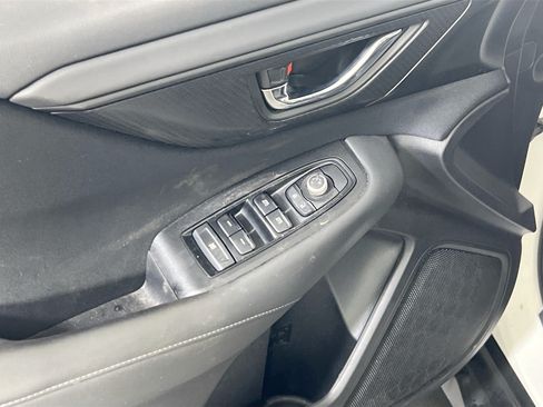 Used 2023 Subaru Outback Premium AWD/4WD image 17