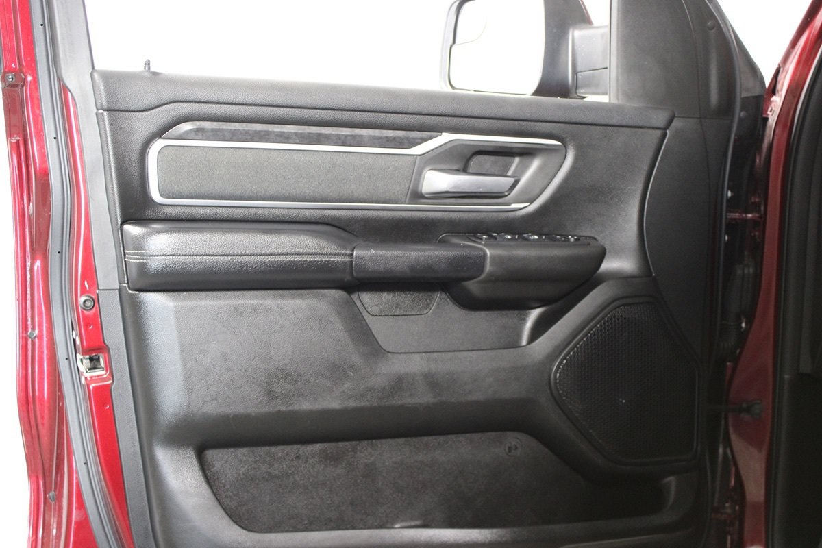 Used 2019 RAM 1500 Big Horn RWD image 5