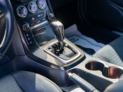 Used 2016 Hyundai Genesis Coupe 3.8 RWD image 14