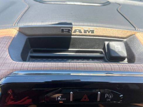 Used 2022 RAM 1500 Limited AWD/4WD image 23