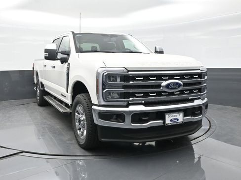New 2026 Ford F250 Lariat w/ Chrome Package AWD/4WD image 15