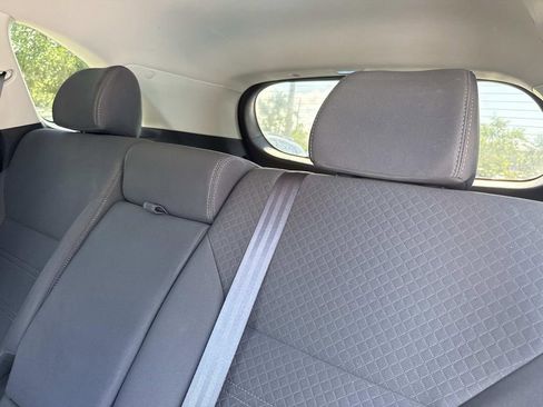 Used 2017 Kia Sorento L FWD image 15