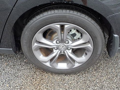 Used 2024 Honda Accord EX image 12