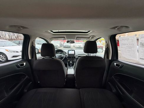Used 2018 Ford EcoSport SE w/ SE Convenience Package image 12