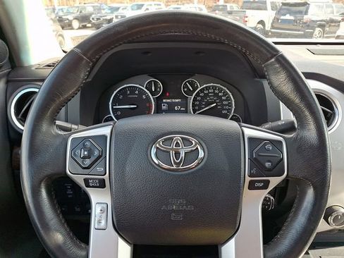 Used 2017 Toyota Tundra Limited w/ Limited Premium Package image 19