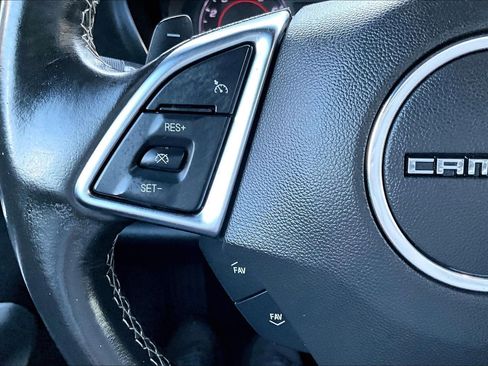 Used 2018 Chevrolet Camaro LT w/ Technology Package RWD image 16